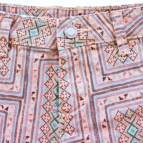 • {Insight} Van Dam Tribal Print Shorts - Picture 3 of 5
